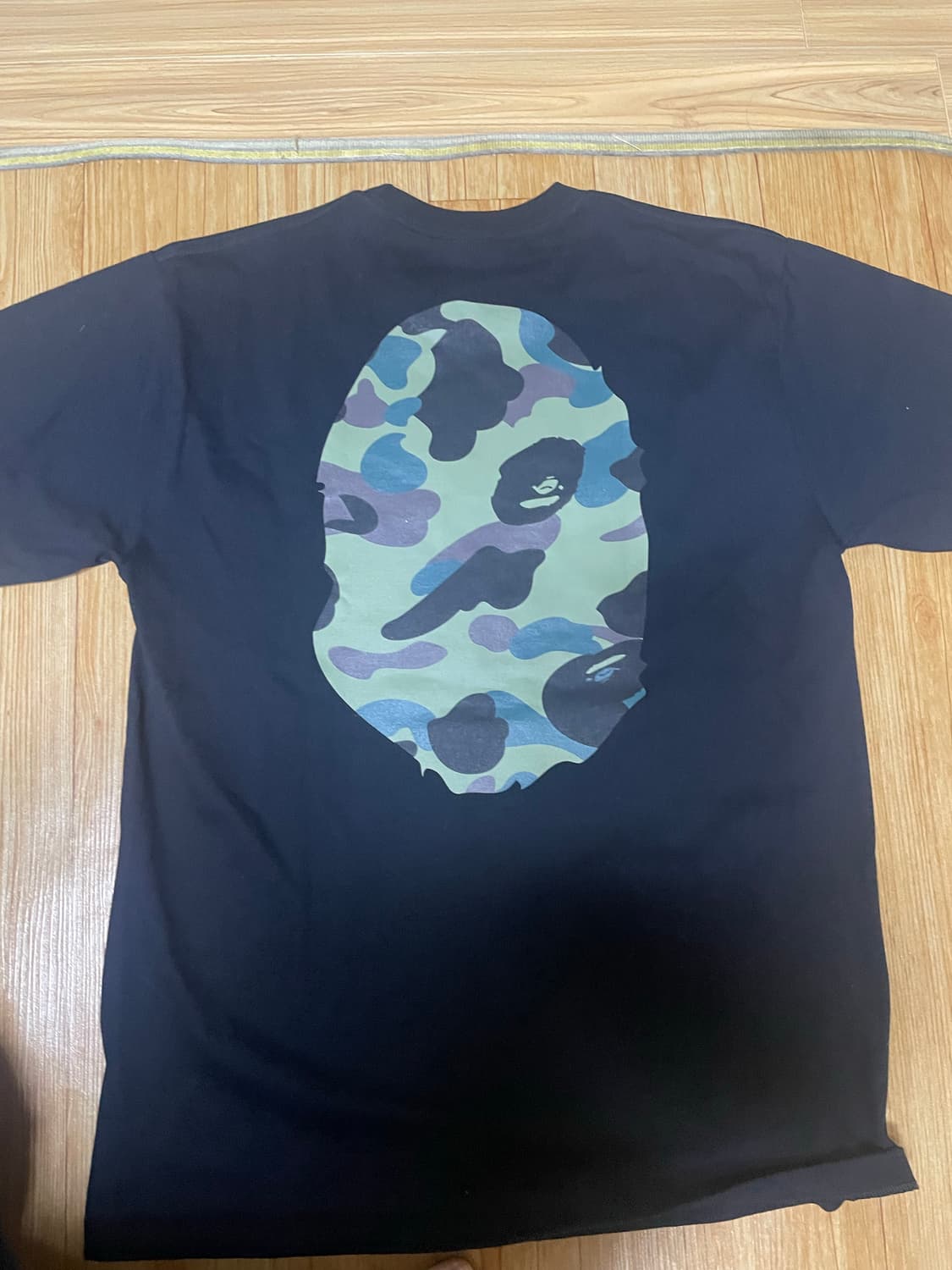 베이프 반팔 새 상품 [사이즈L] 상품이미지4