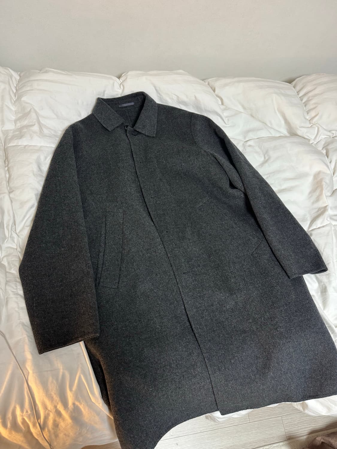 아크네 스튜디오 그레이 코트 상품이미지1