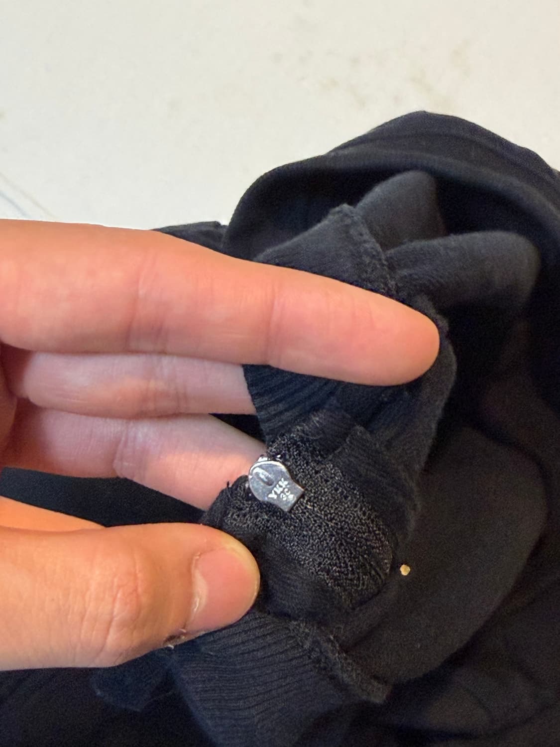 폴로 랄프로렌 딱붙핏 포니 후드집업 블랙 화이트 상품이미지3