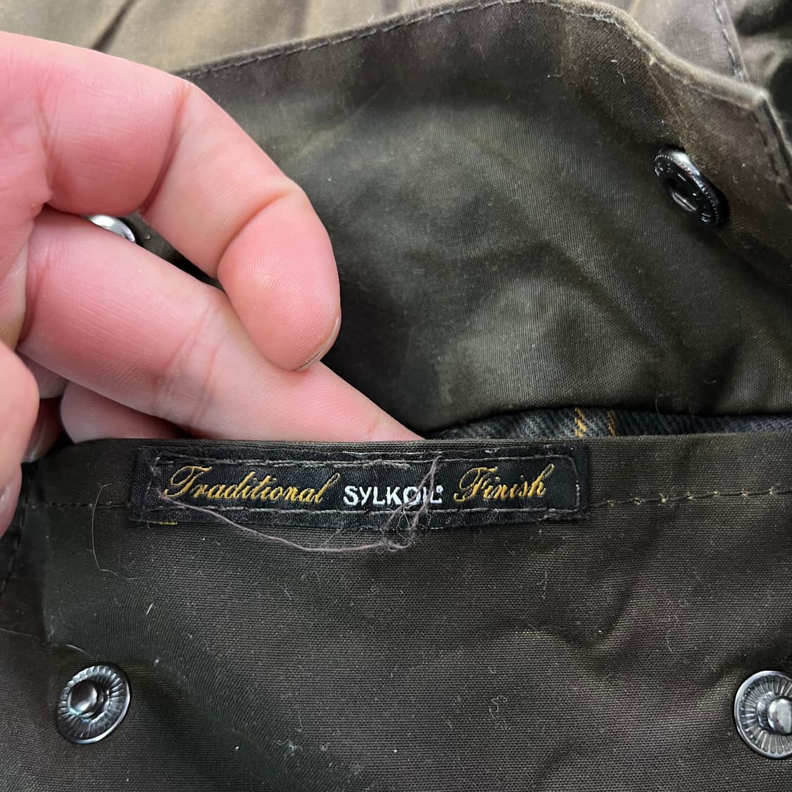 100 바버 인터네셔널 뷰포트 왁스 자켓 상품이미지5