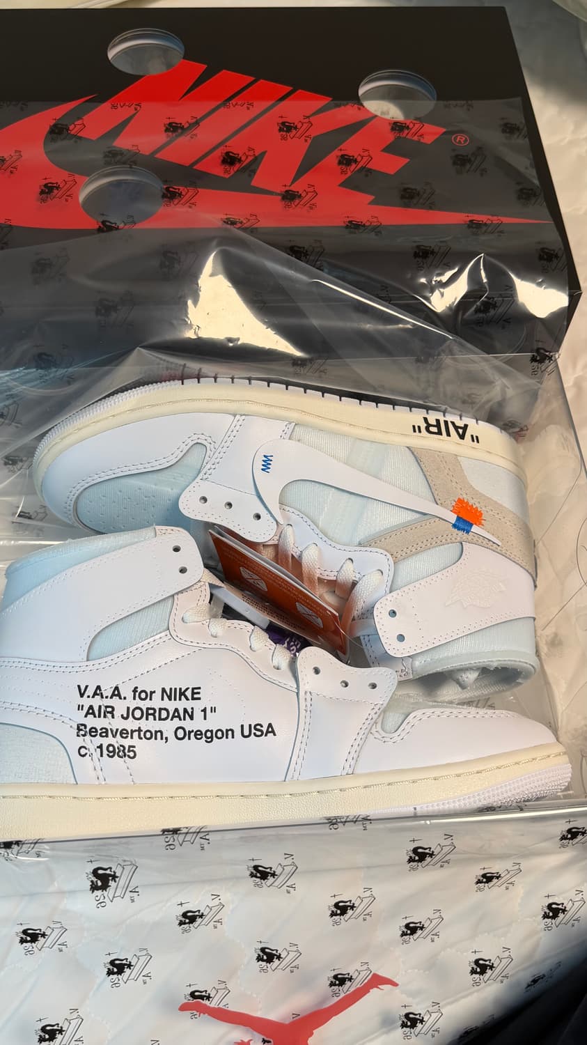 조던 1 버질 아블로 아카이브 레트로 하이 알래스카  판매합니다 상품이미지4