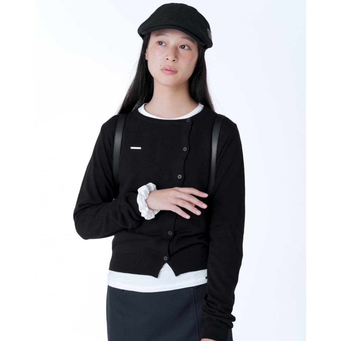 미세키서울 언발란스 니트 가디건 블랙 상품이미지2