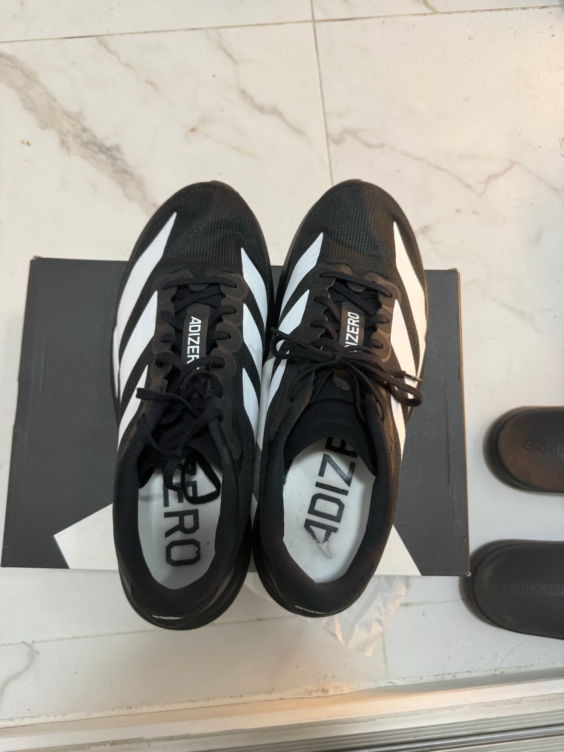 아디다스 evo sl 검흰 상품이미지1