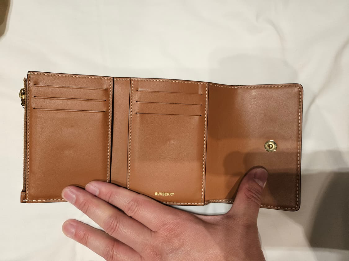 버버리 체크 폴딩 반지갑 상품이미지6