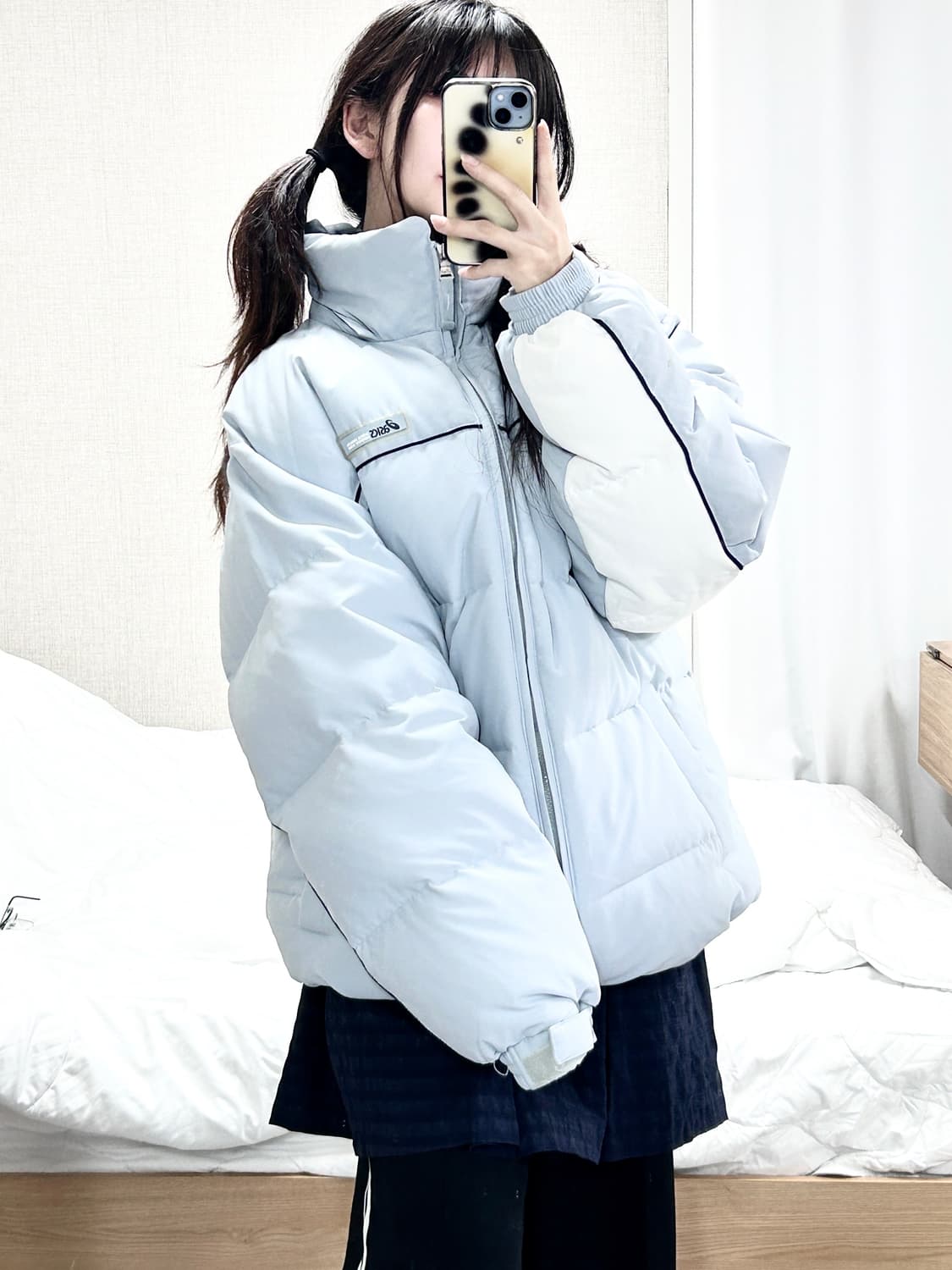 아식스 00‘s 뮤트하늘 덕다운 패딩 상품이미지1