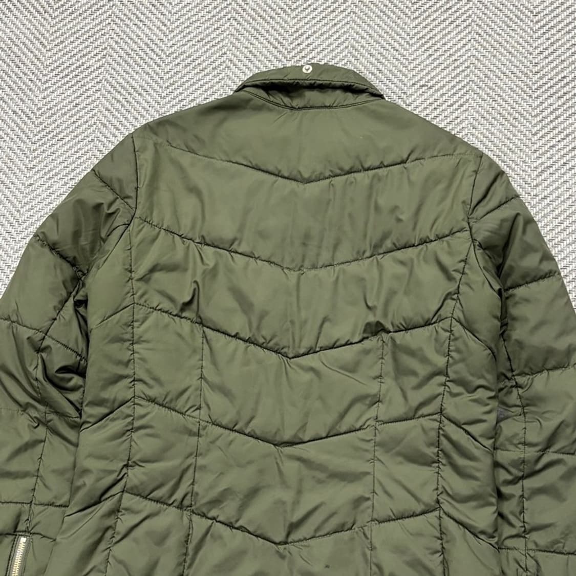 바버 라이트 패딩 자켓 v1972 상품이미지4