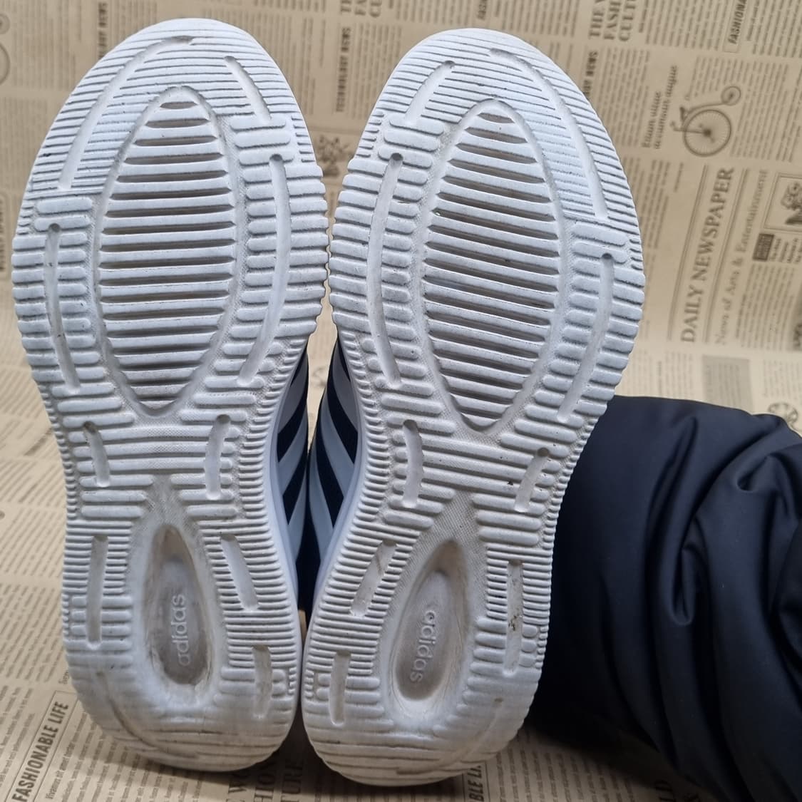 아디다스 라이트레이서 남성운동화290 상품이미지3