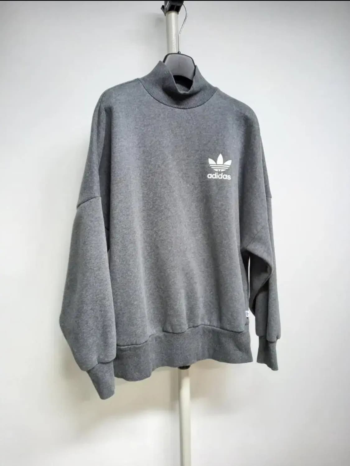 아디다스 기모 하프넥 루즈박시핏 맨투맨 55.66 상품이미지3