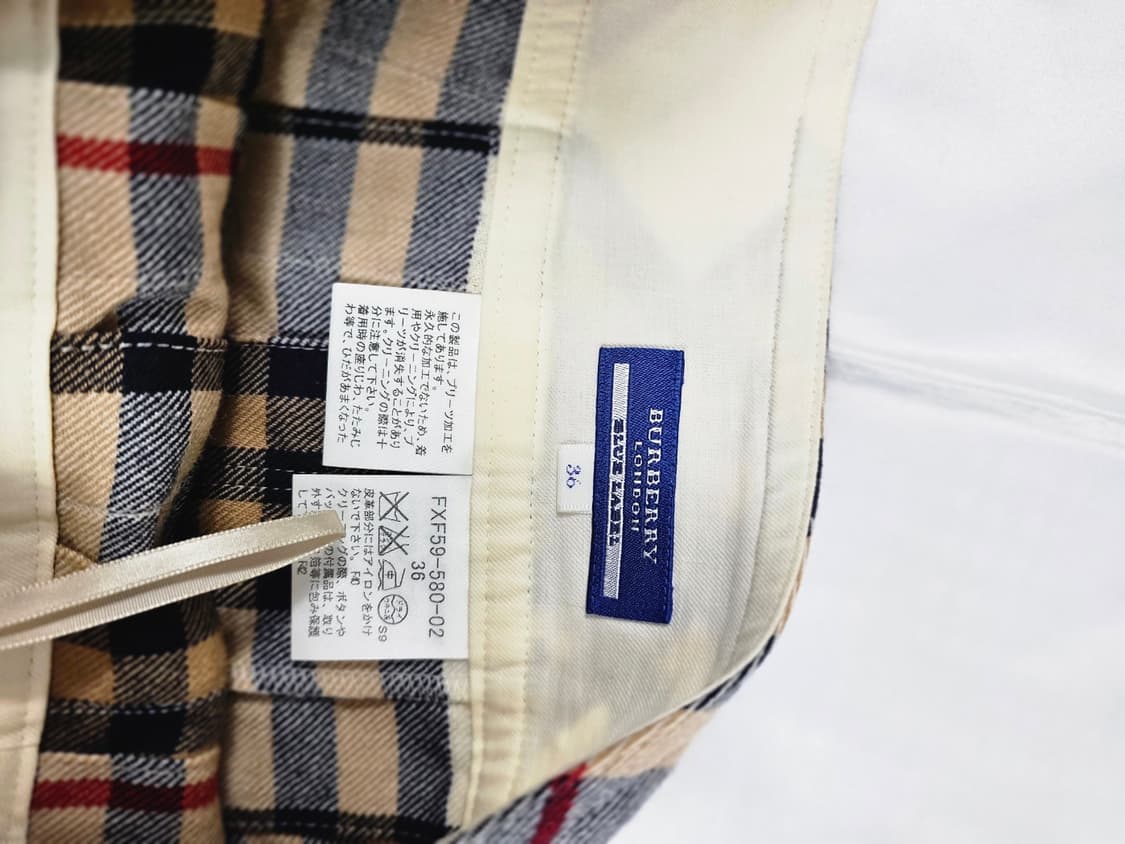 버버리블루라벨미니스커트 상품이미지3