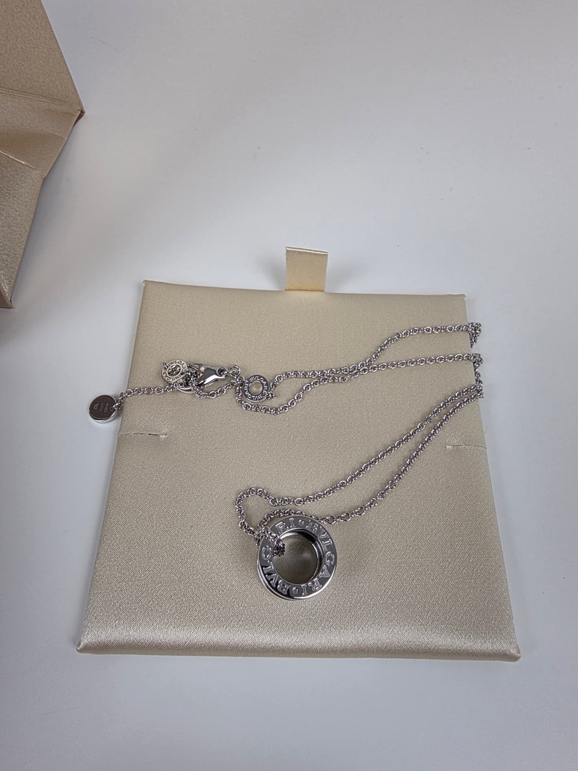 (새상품) 불가리 세이브더칠드런 목걸이 블랙 세라믹 상품이미지8