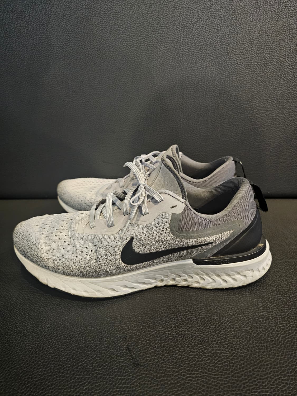 나이키 리액트 오디세이 런닝화 상품이미지4