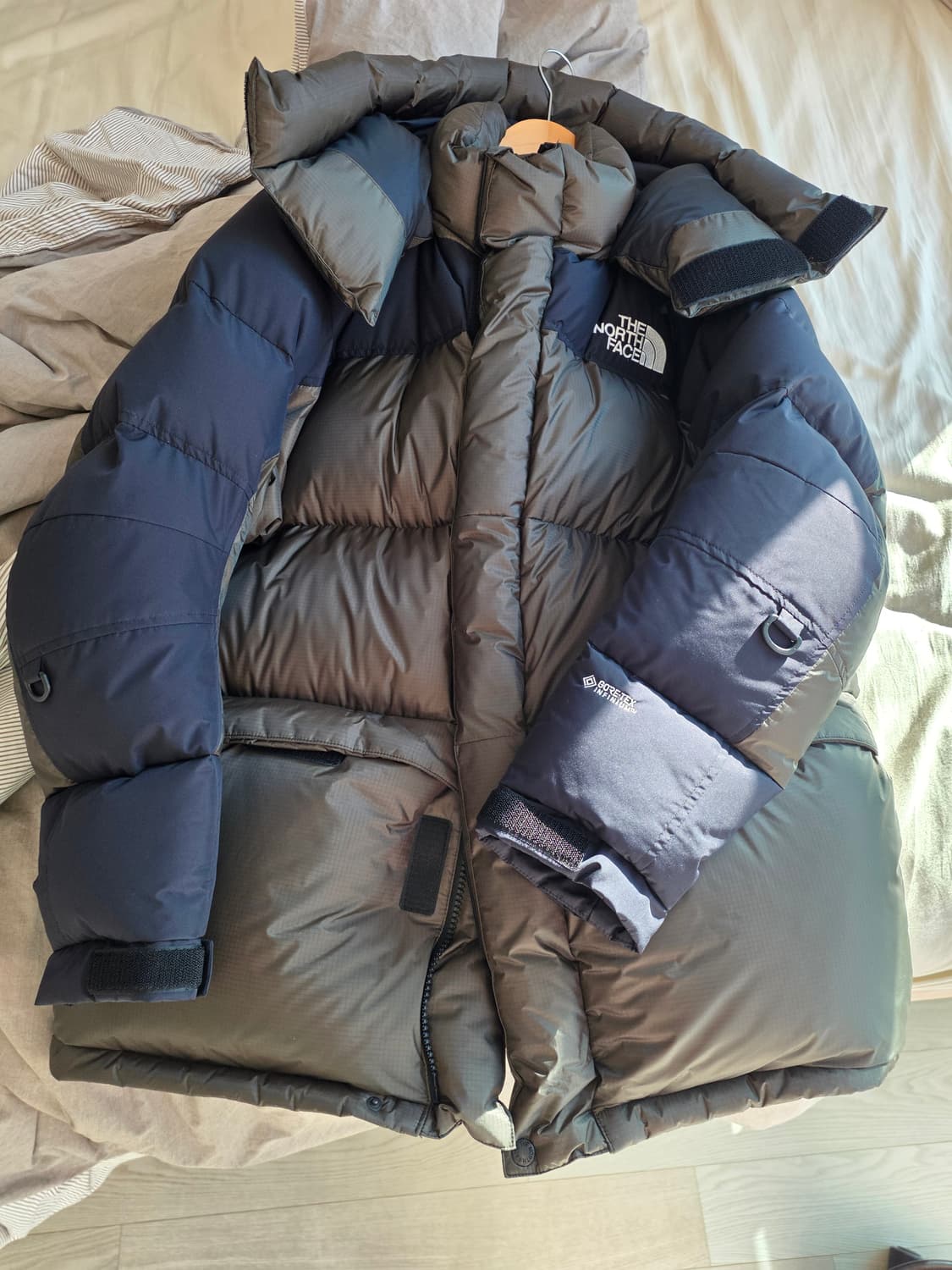 일본 노스페이스 고어텍스 힘 파카 타우페 L 상품이미지1