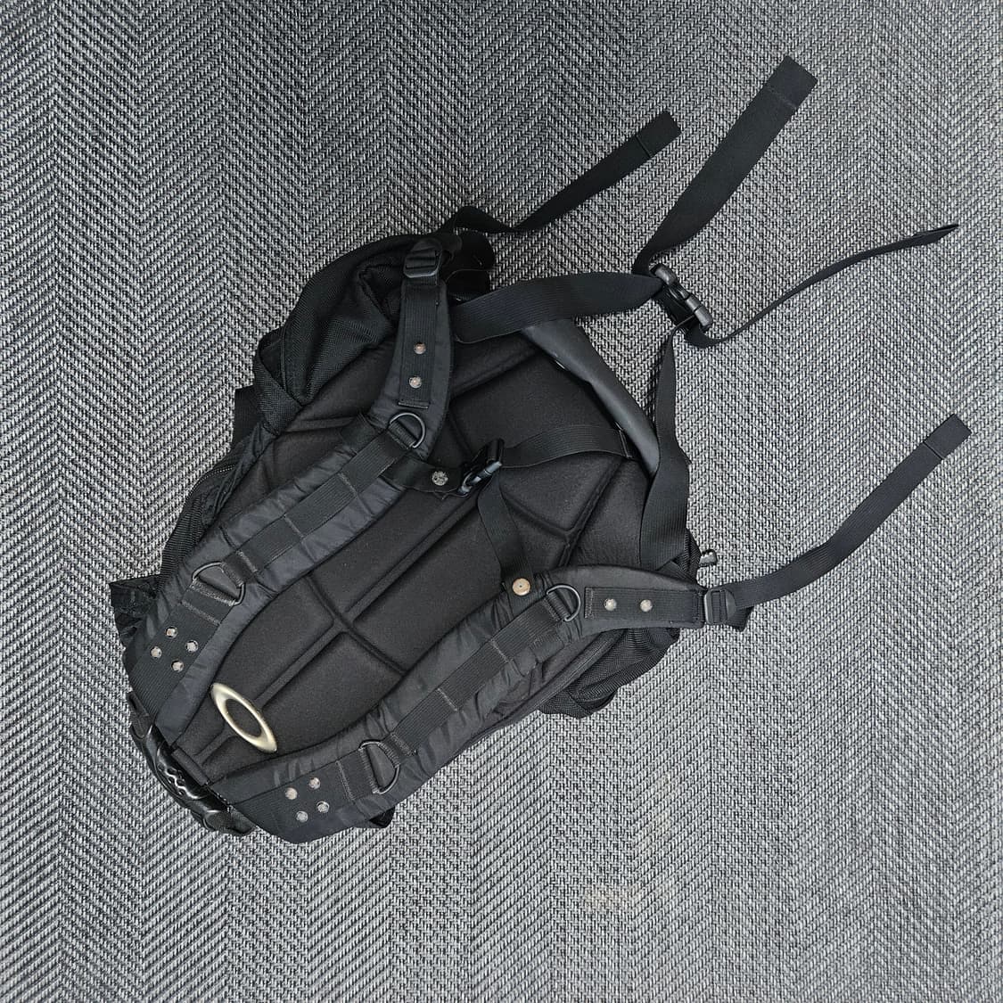 오클리 아이콘 백팩 상품이미지2