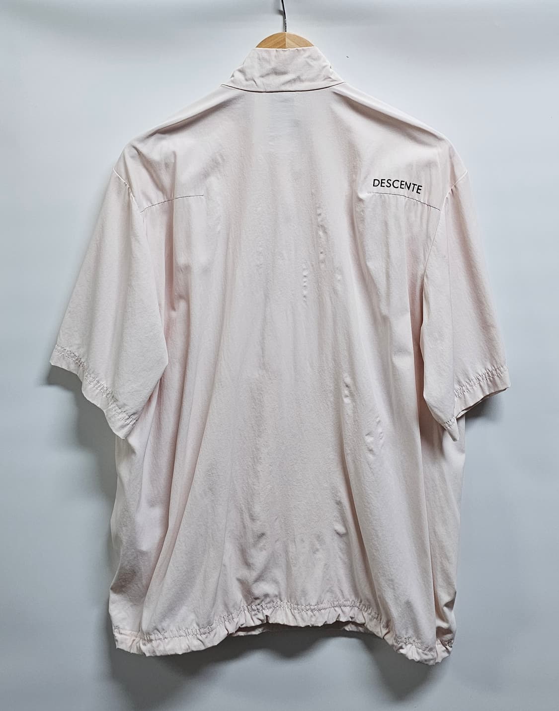 데상트 반팔 아노락 바람막이 90 상품이미지2