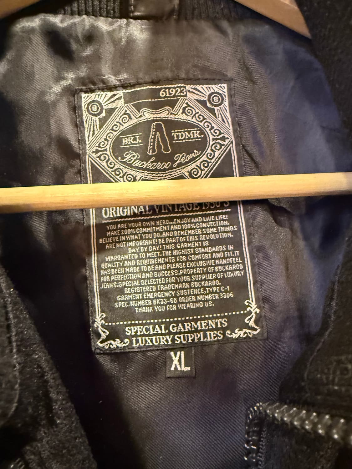 버커루 그레이 나일론 하이넥 라이더 자켓 상품이미지3