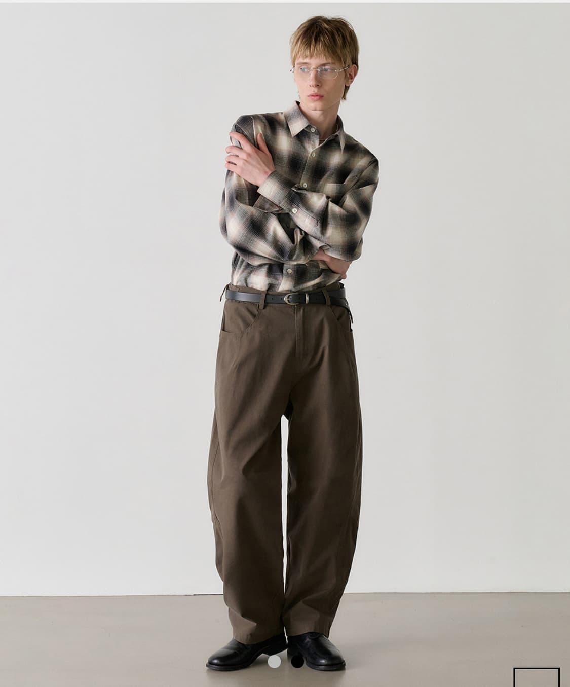 노운 커브드 치노팬츠 카키브라운 상품이미지2