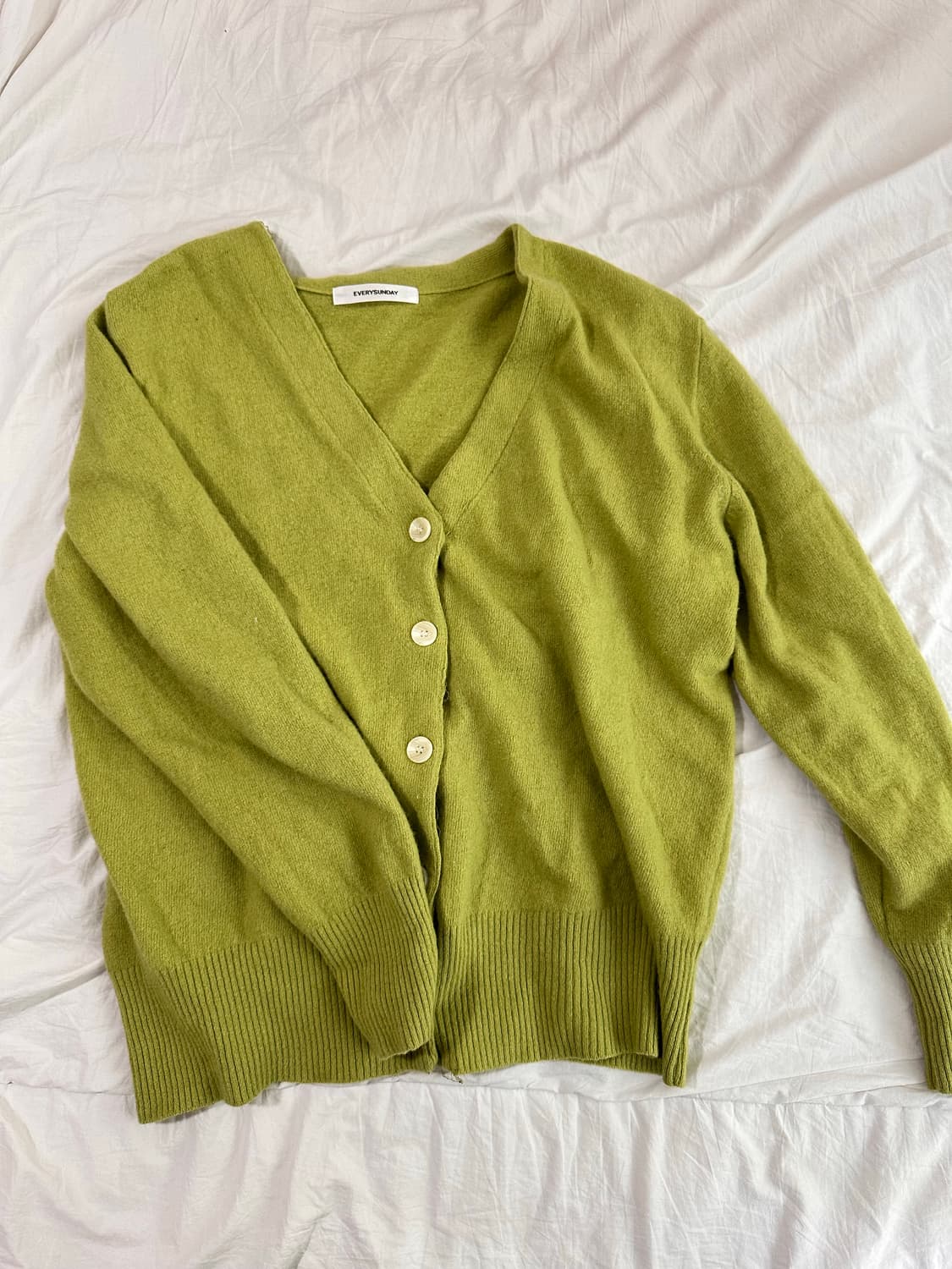 올리브 가디건 상품이미지1