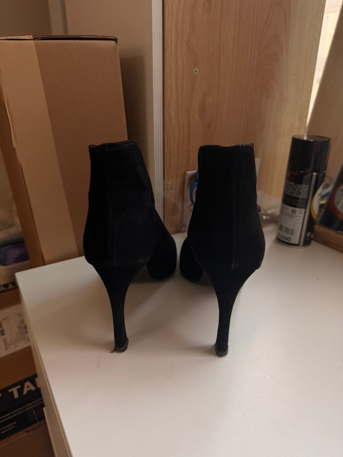 부티크헤르원 뒤세스 부티힐 블랙 스웨이드 앵클 부츠 힐 상품이미지9