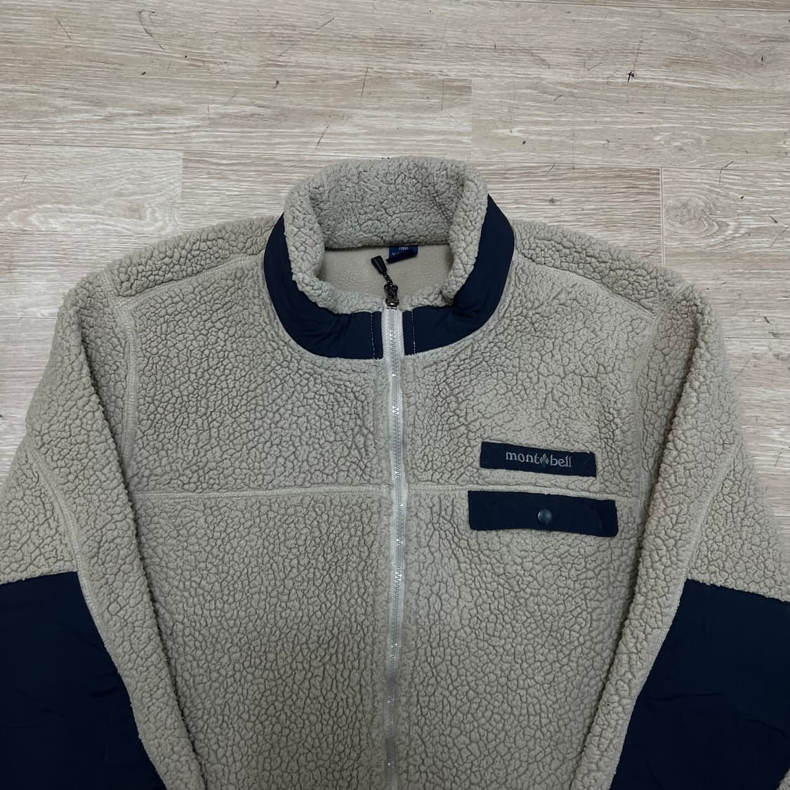 몽벨 아웃도어 포켓 엘보패치 뽀글이 후리스 자켓 [베이지] L/100 상품이미지2