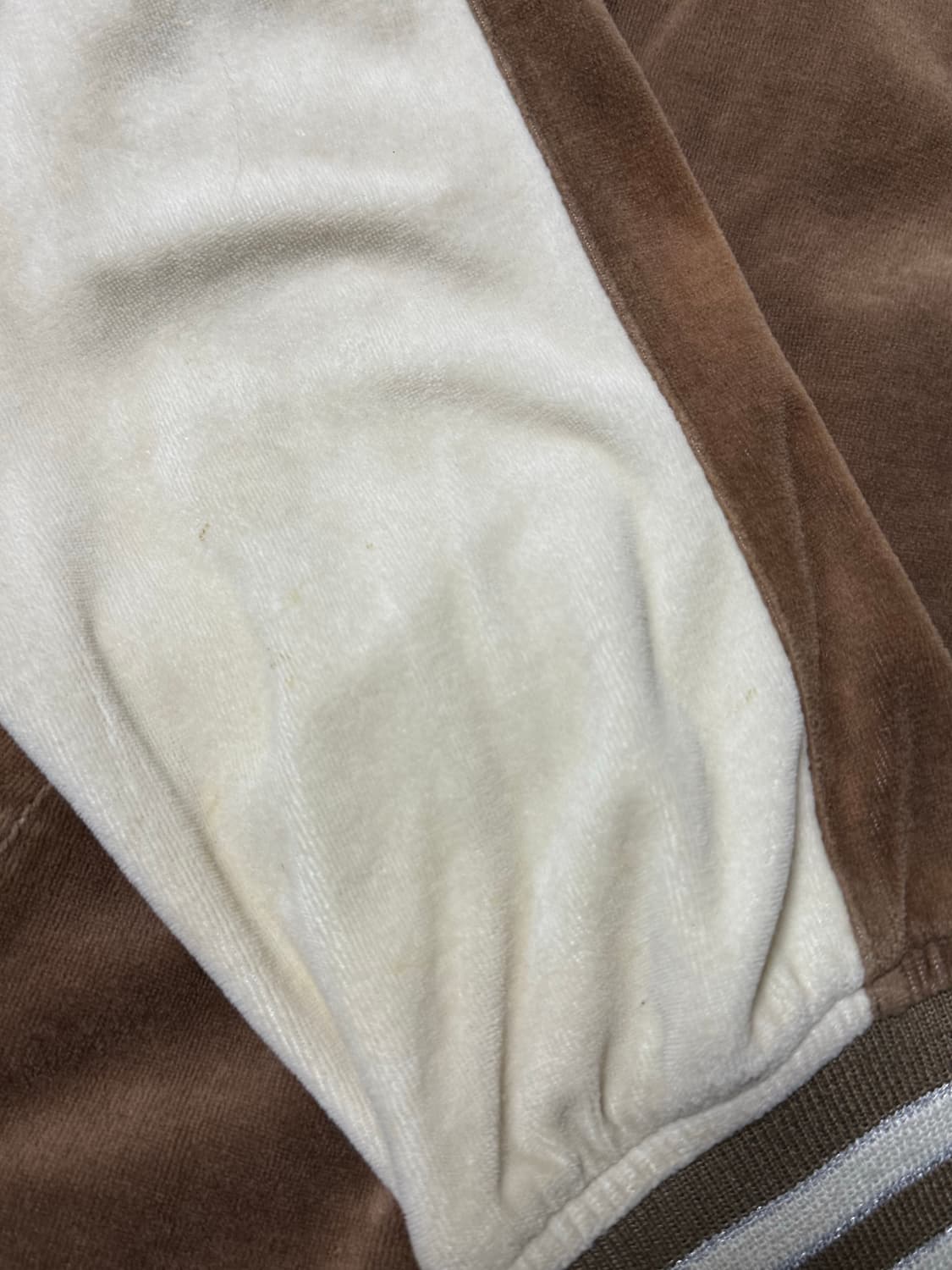 Vans Skull Velvet Track Top 상품이미지4