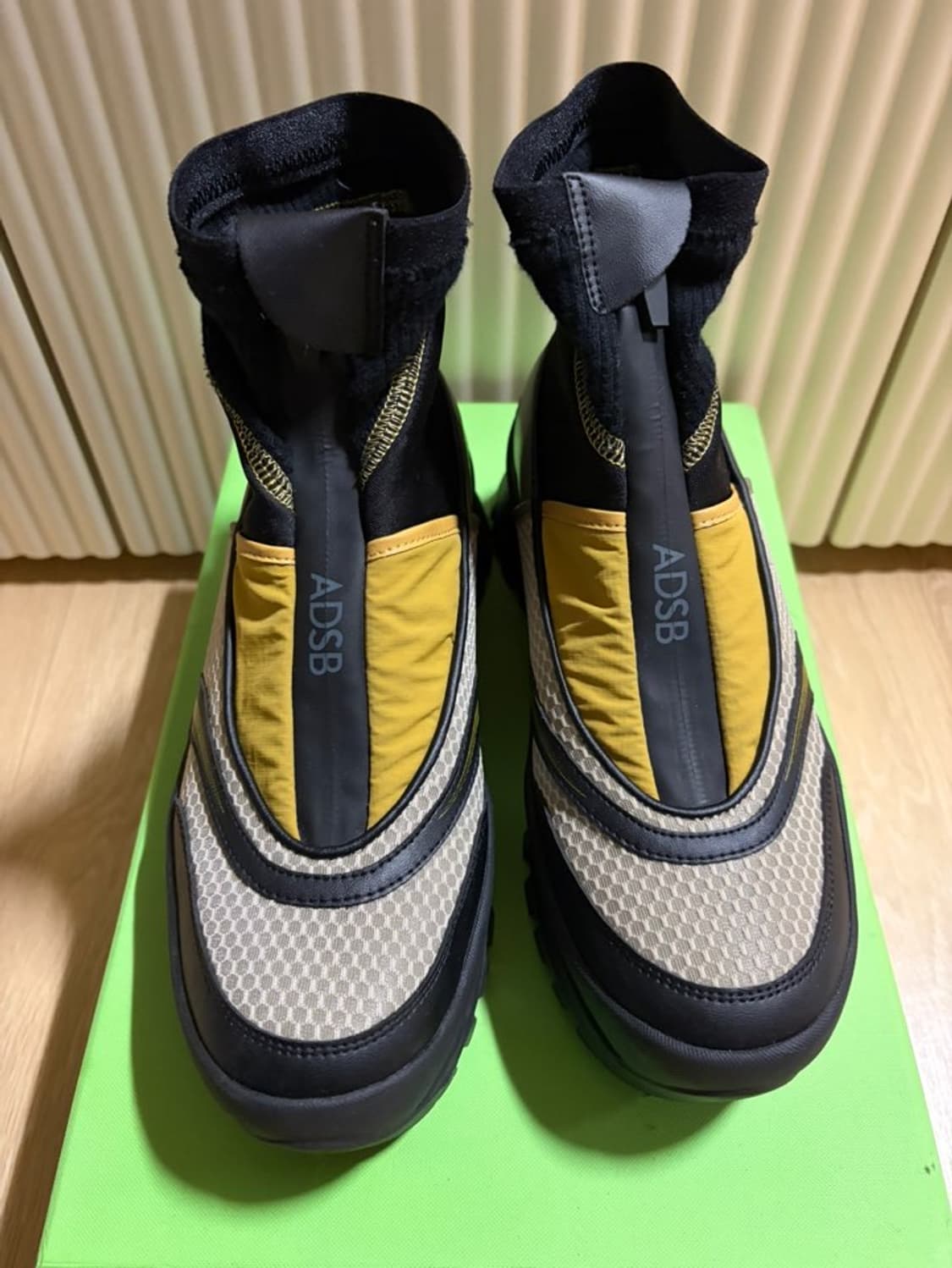 유니섹스 마티오 집업 트레이너 aaa387u(KHAKI) 상품이미지3