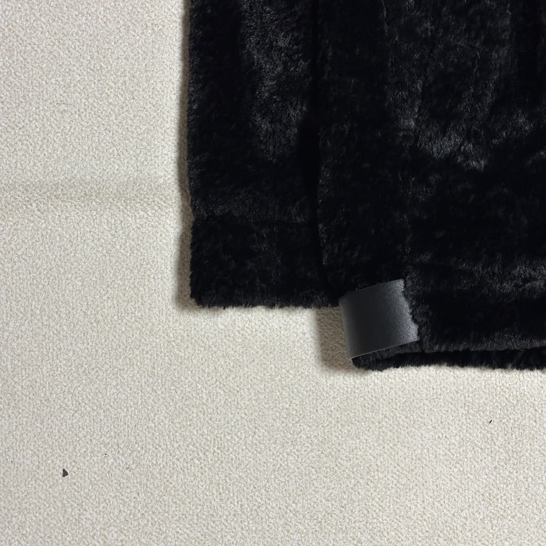 쥬시쥬디 페이크 퍼 집업 점퍼 상품이미지4