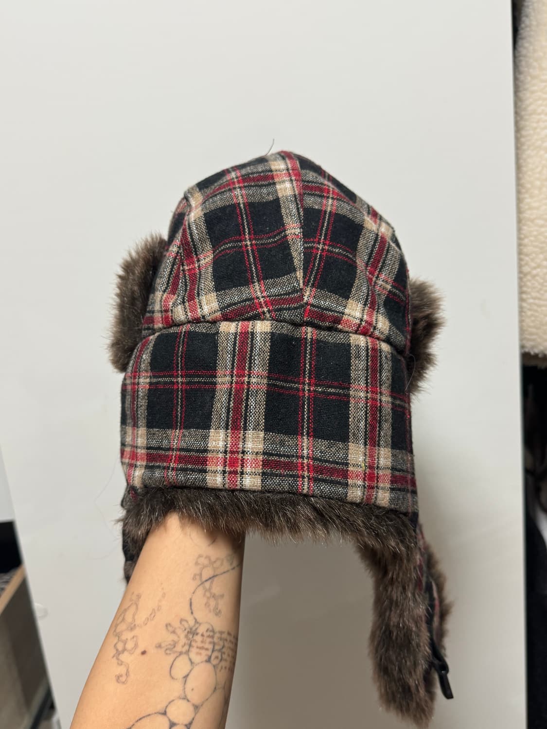 체크 퍼 트루퍼 모자 상품이미지4