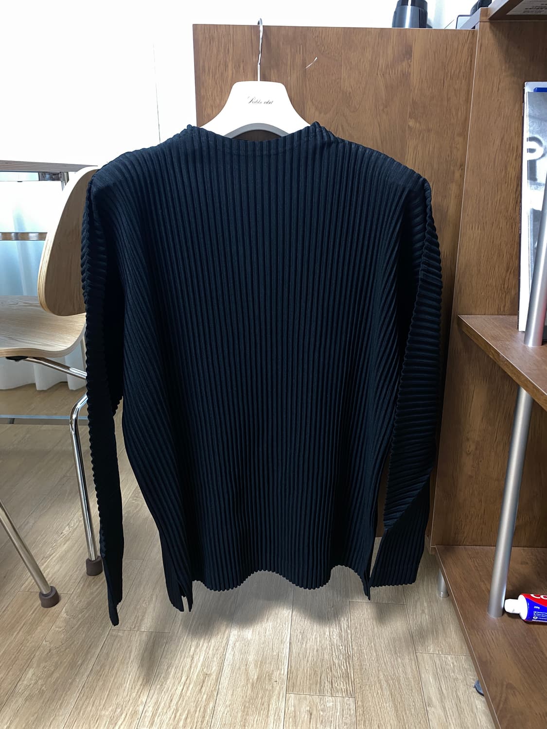 homme plisse 디셈버 모크넥 블랙 2사이즈 상품이미지5