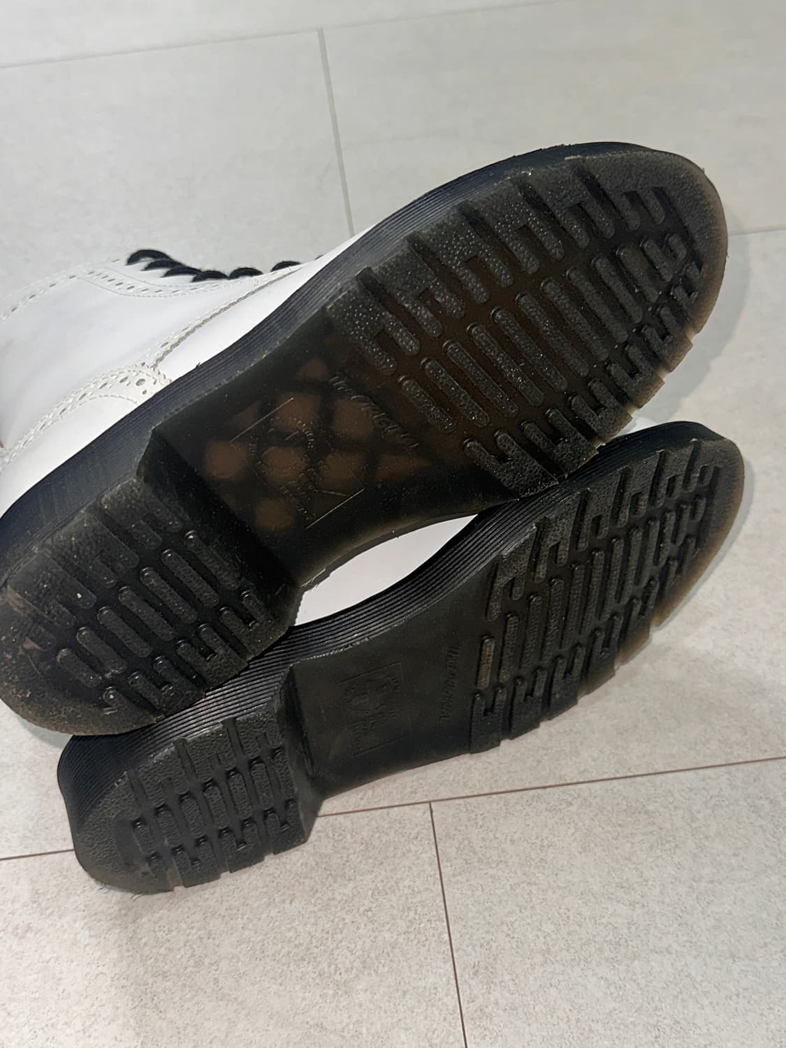 닥터마틴 발렌타인 8홀 벤틀리하트 (한정판)  상품이미지5