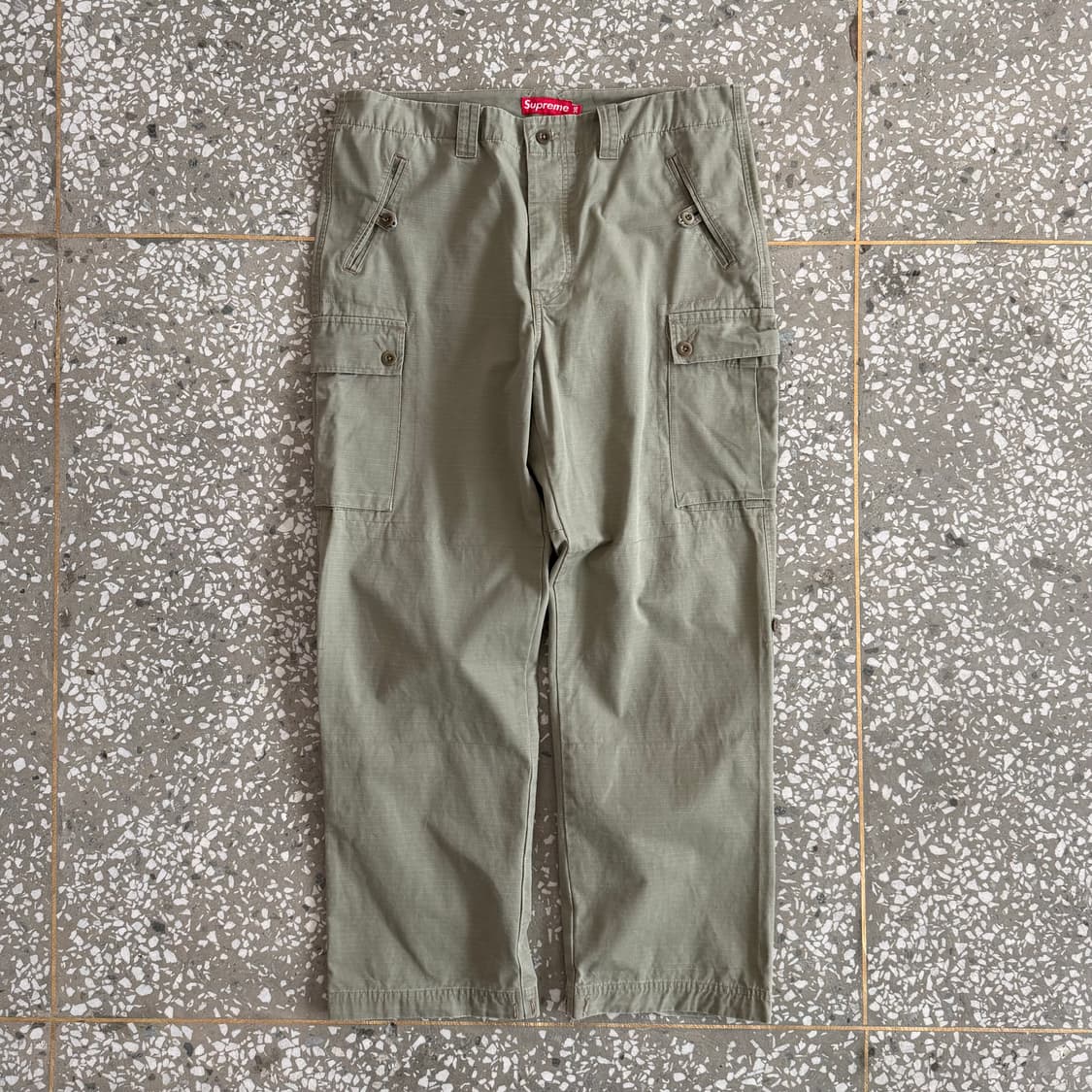 90-00s 올드 슈프림 카고 팬츠 상품이미지3