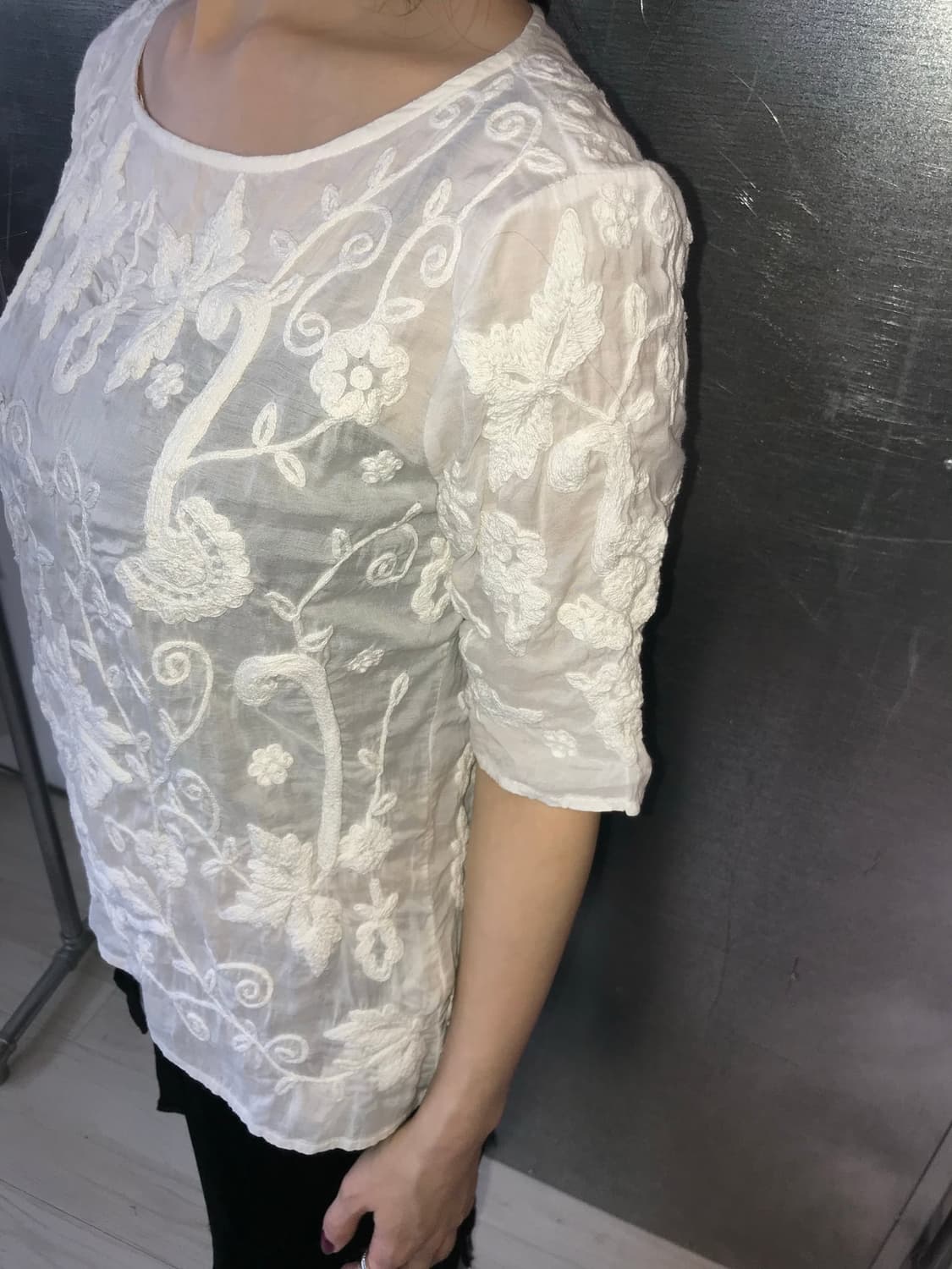 ⊹ Zara Embroidered Tee 상품이미지7