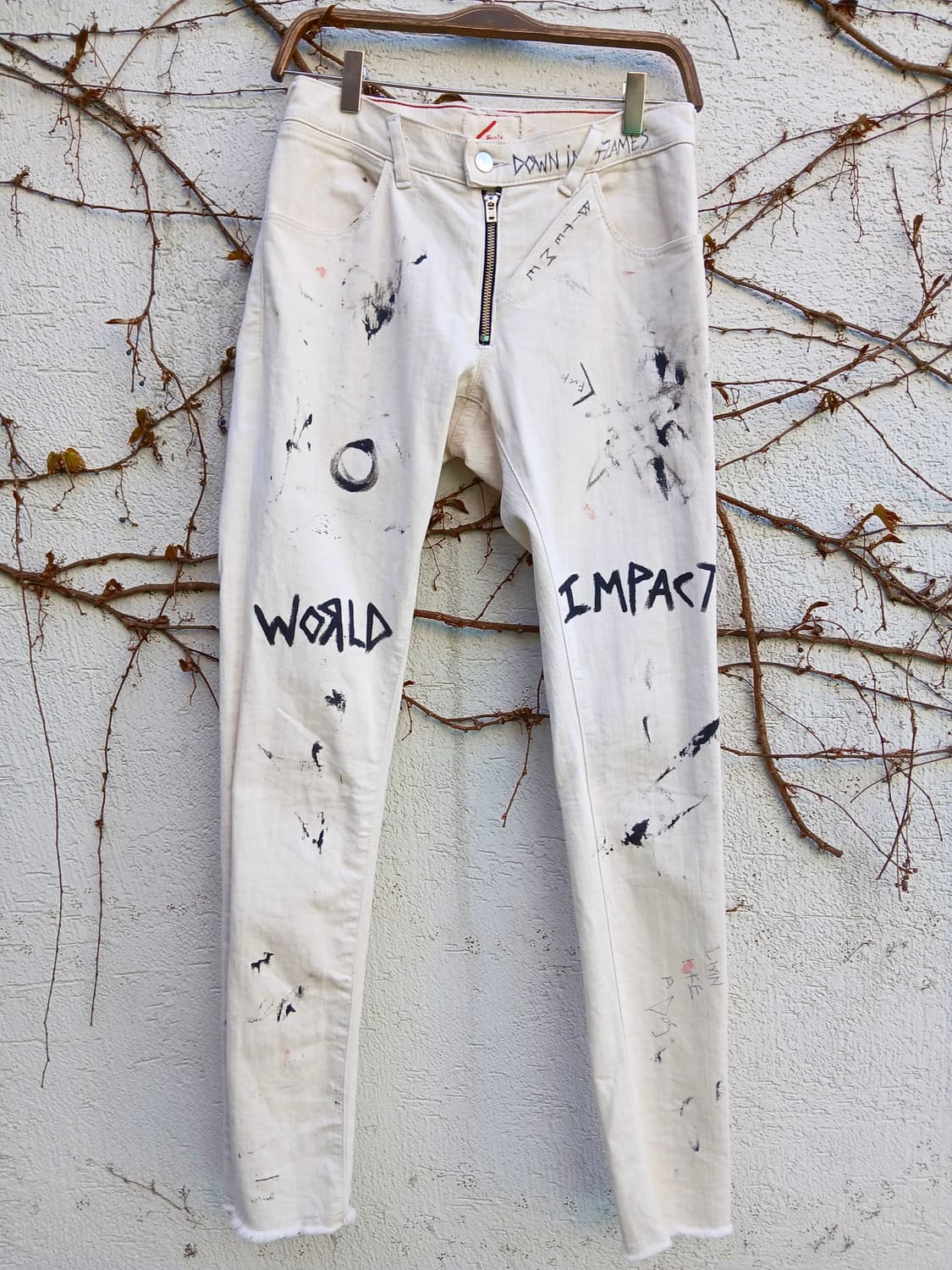 (ss18/유니크)BOND "world impact" 핸드페인팅스키니진 상품이미지3