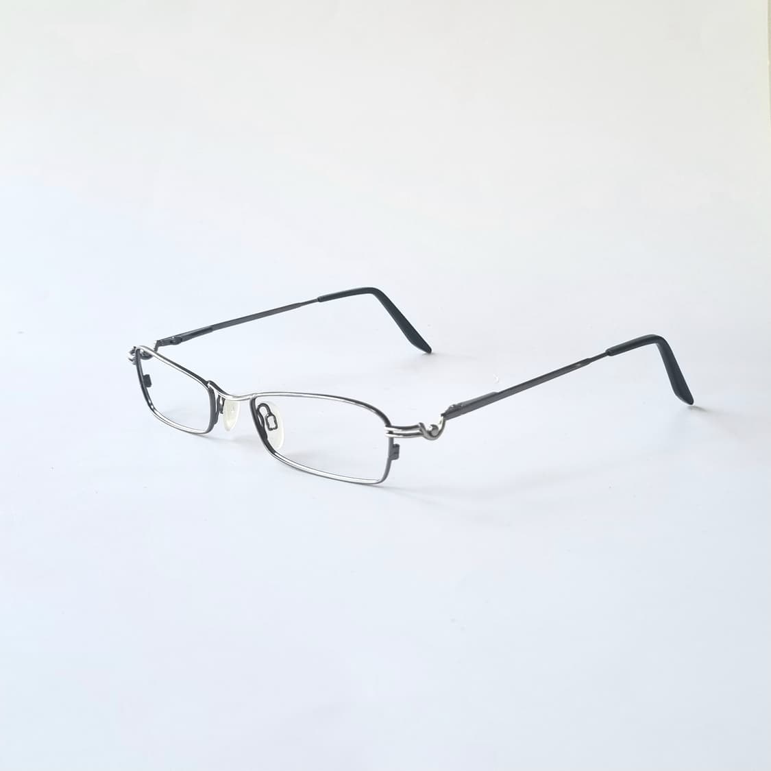 데드스탁 빈티지 메탈릭 내로우 프레임 안경테 785 상품이미지2