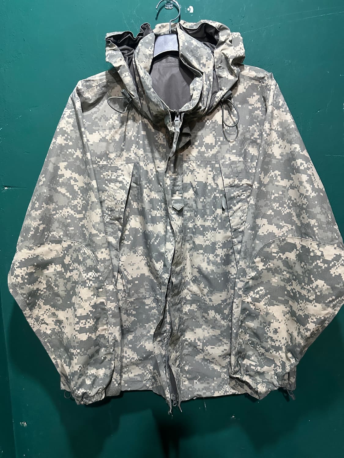 미군 젠3 고어텍스 콜드웨더 바람막이 110사이즈 상품이미지1