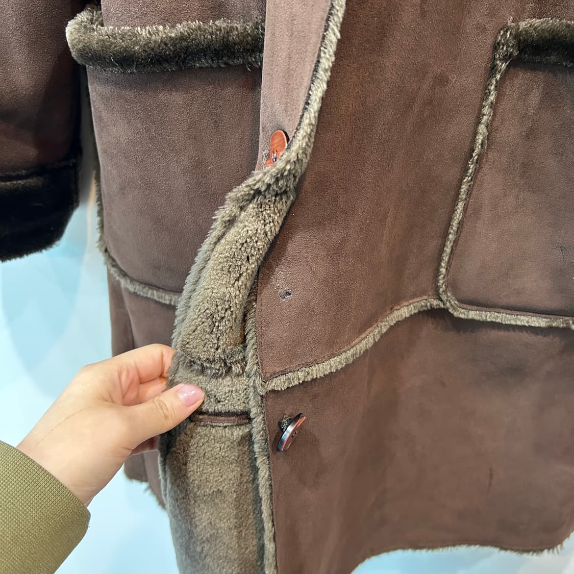 딥브라운 후드 무스탕 상품이미지5