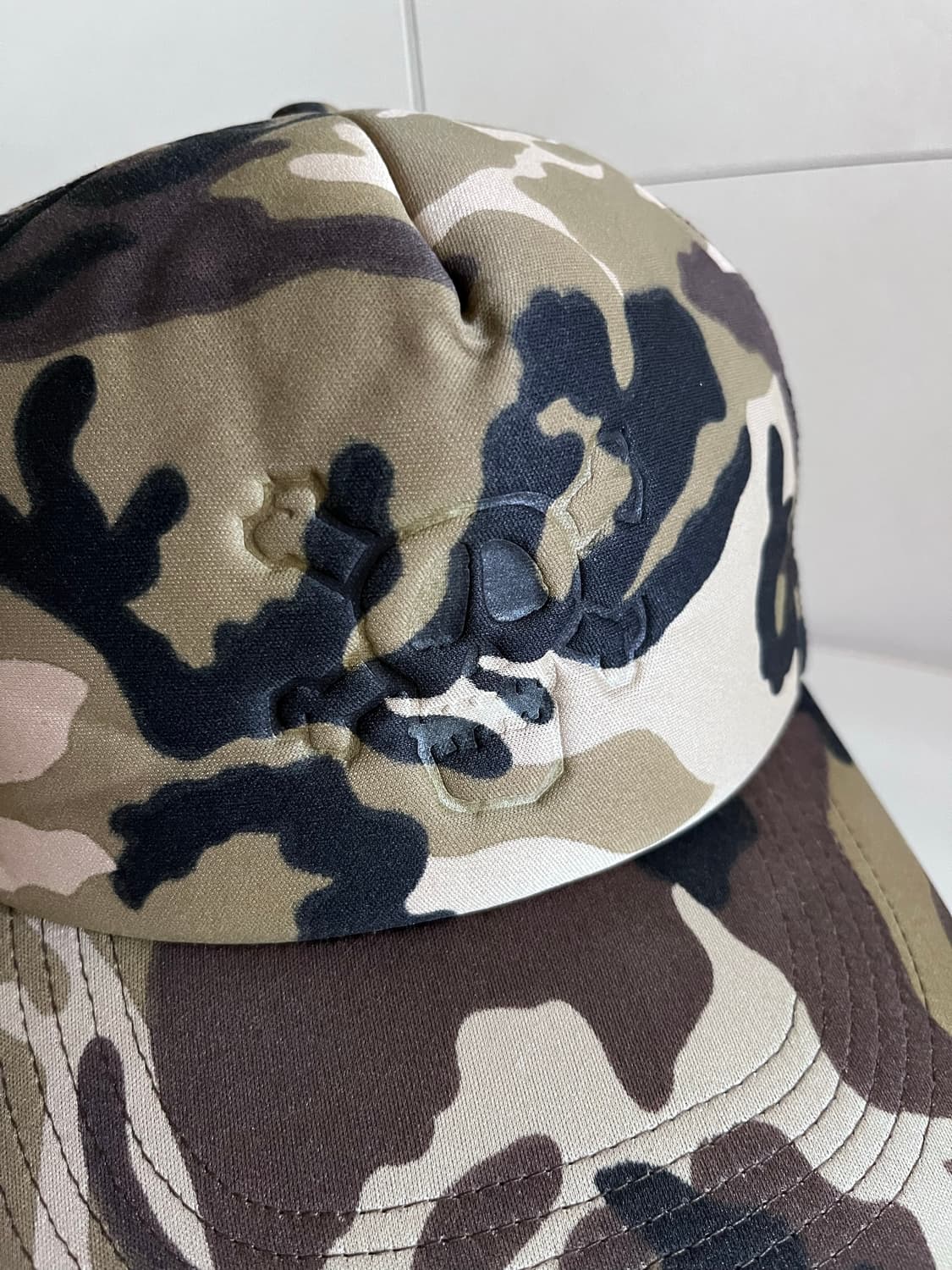 stussy 스컬 음각 빈티지 매시캡 상품이미지3