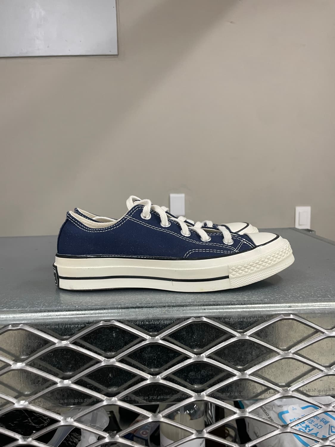 컨버스 척 70 빈티지 캔버스 로우 미드나잇 네이비 230 상품이미지4