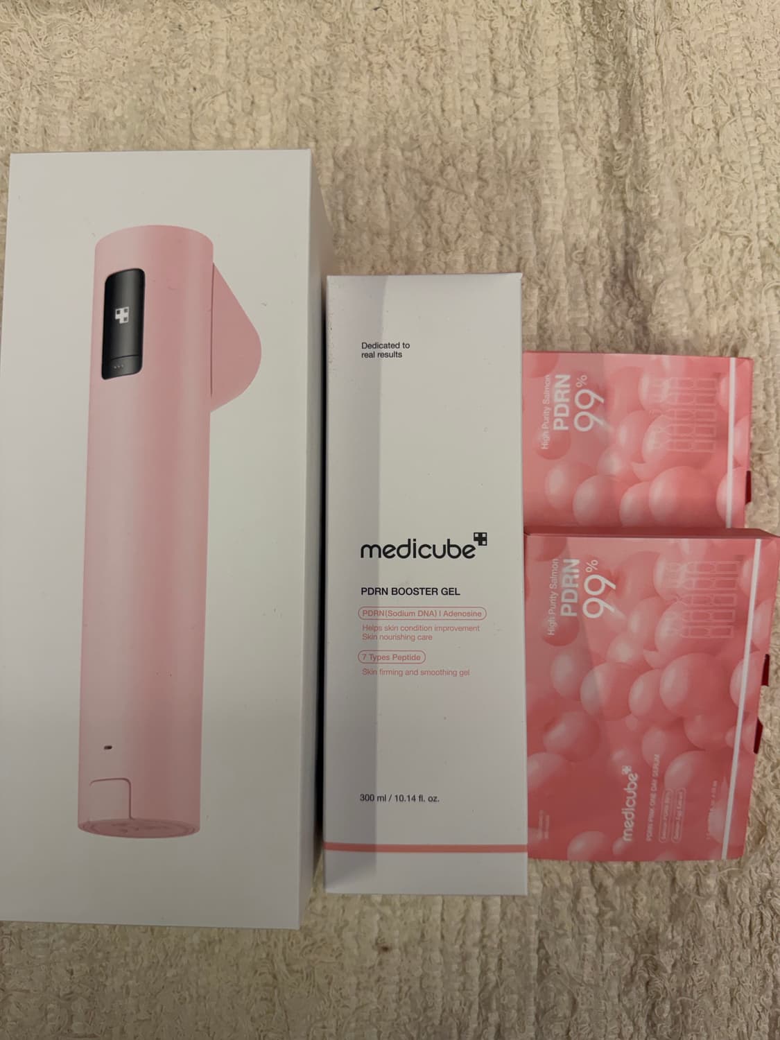 메디큐브 하이포커스샷 플러스 핑크+부스터젤(앰플) 상품이미지1