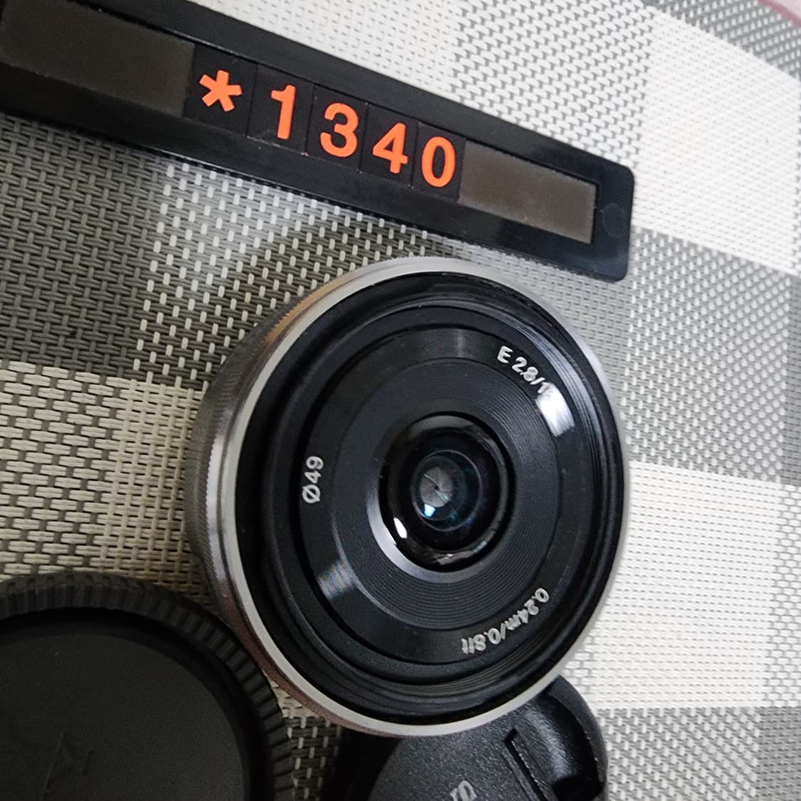 소니 E 마운트 16미리 2.8 광각렌즈 상품이미지2