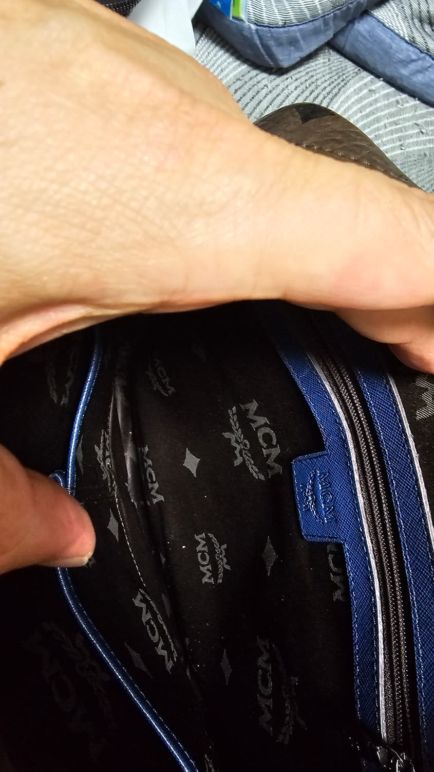 MCM의 시그니처 모노그램  크로스백 상품이미지4