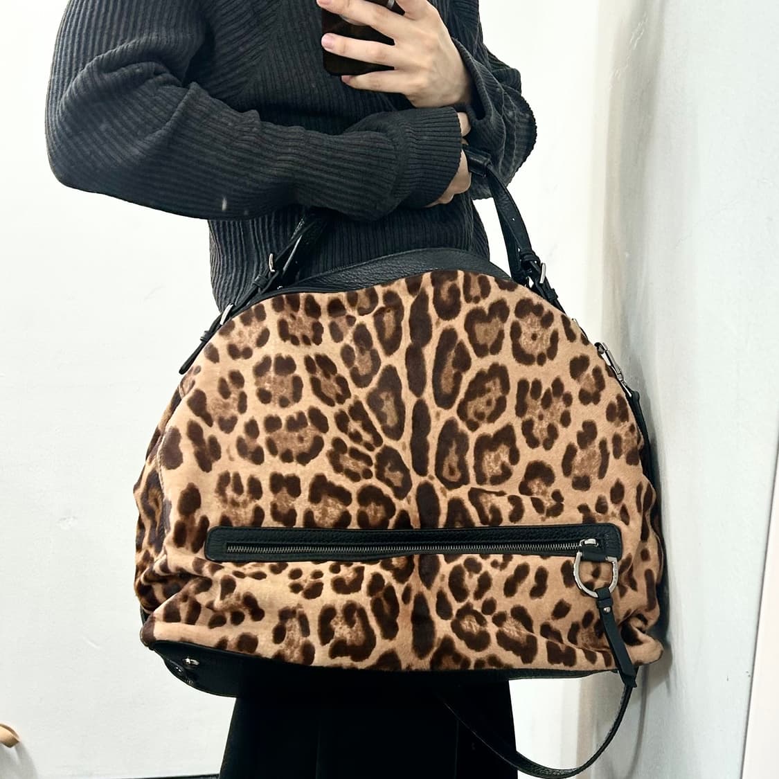 돌체앤가바나 송치가죽 투웨이 레오파드 크로스백 상품이미지3