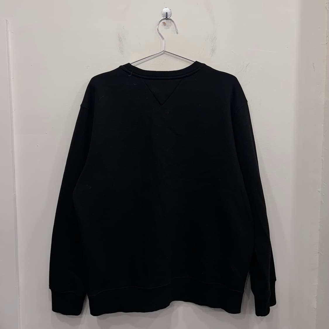 타미 진스 스몰로고 헤비코튼 기모 맨투맨 상품이미지5