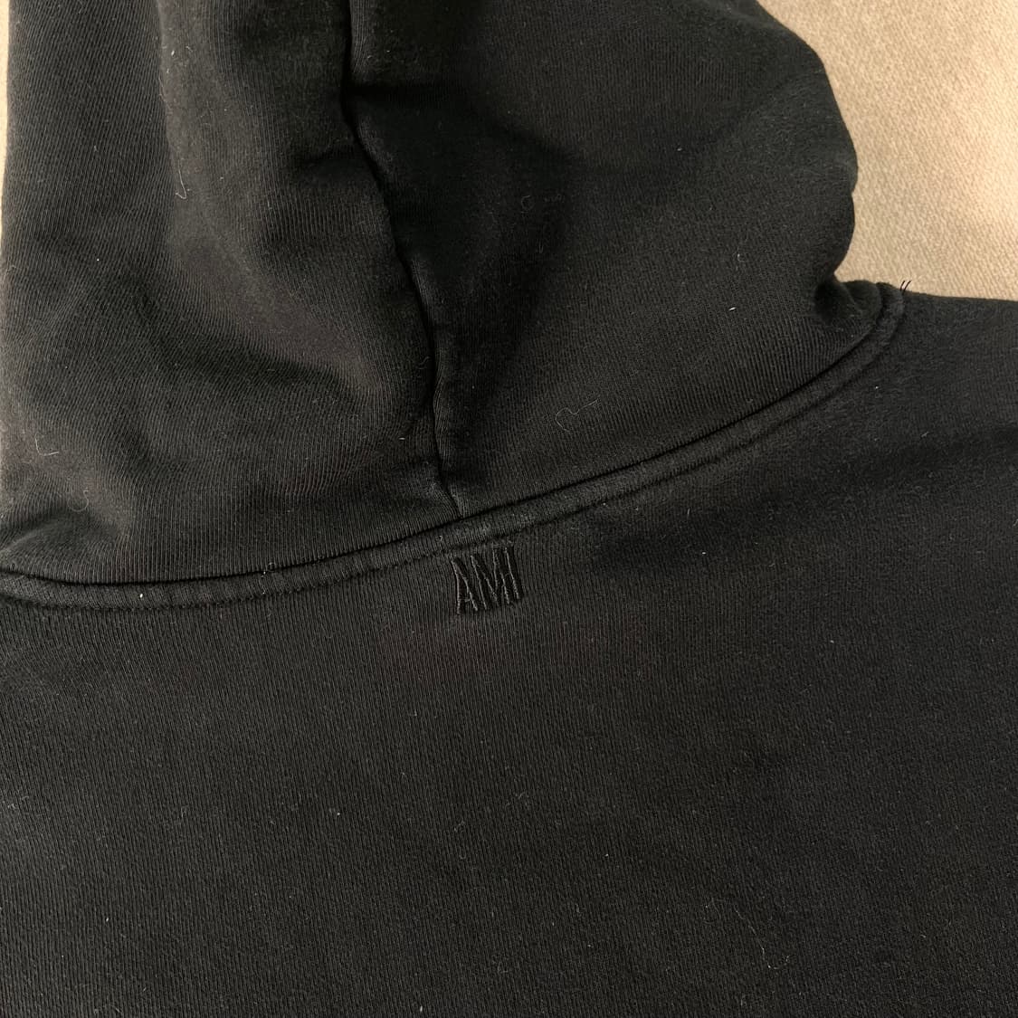 100 아미 하트로고 후드티 상품이미지3