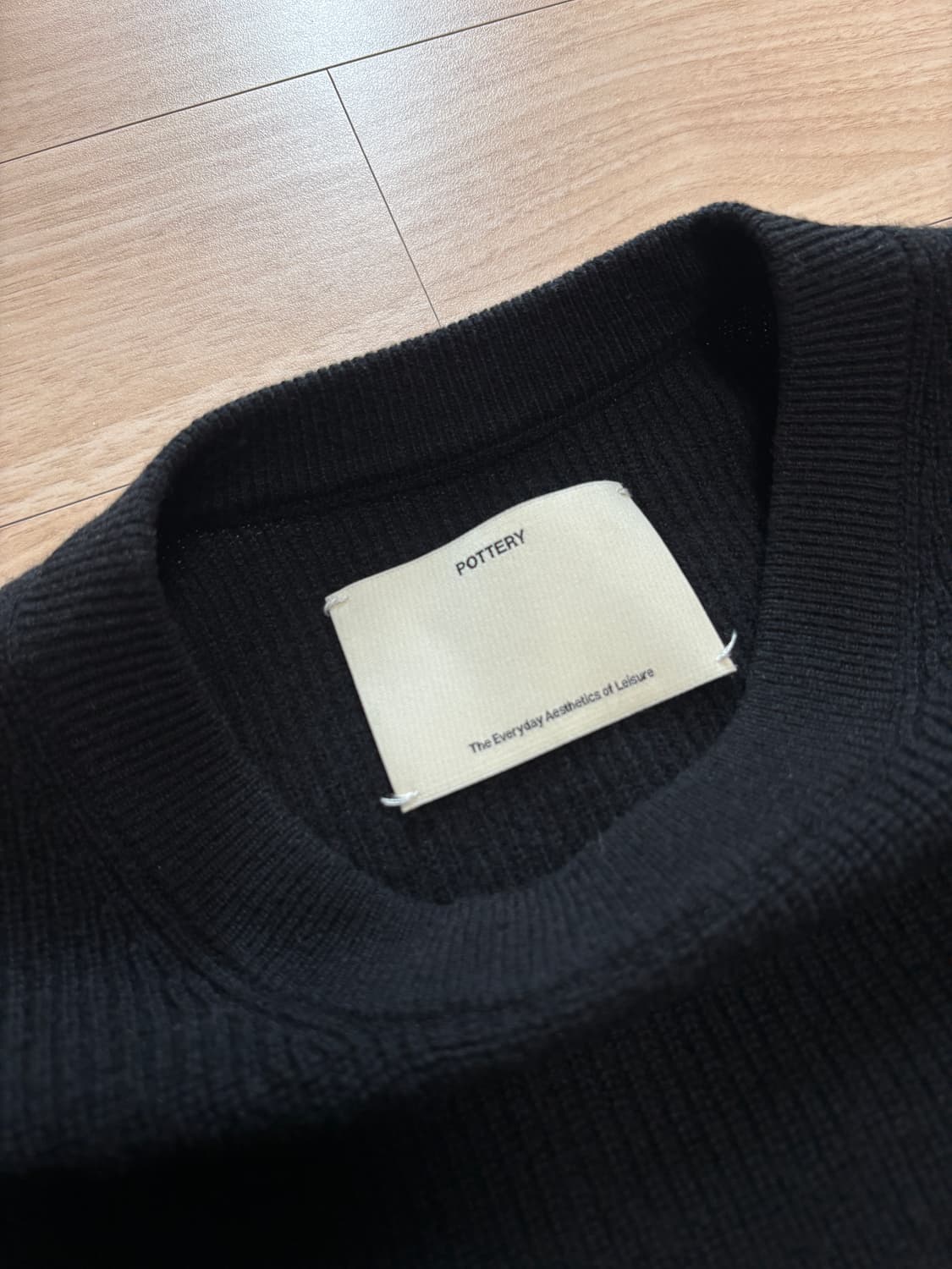 [1] 포터리 컴포트 크루넥 니트 블랙 상품이미지4