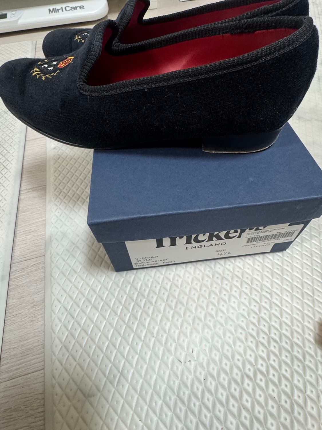 헤리티지플로스 트리커스 벨벳 슈즈 팝니다 상품이미지9