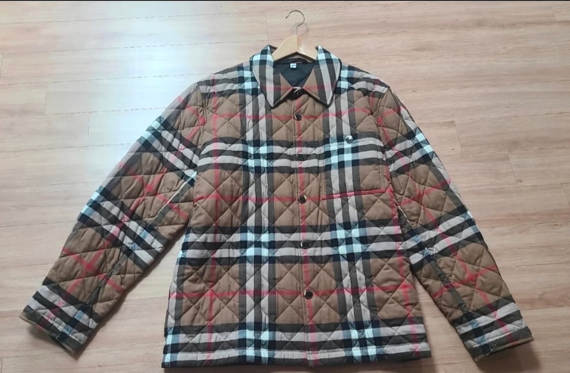버버리 체크 퀼팅 자켓 L 상품이미지1