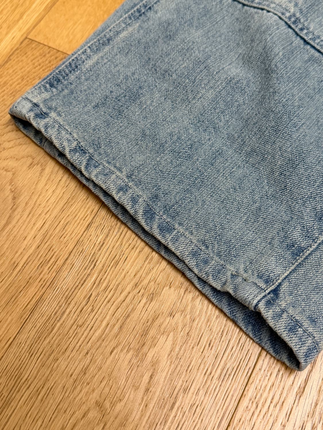 비긴 202 - 베네타 투턱 데님팬츠 블리치드 블루 (2) 상품이미지5