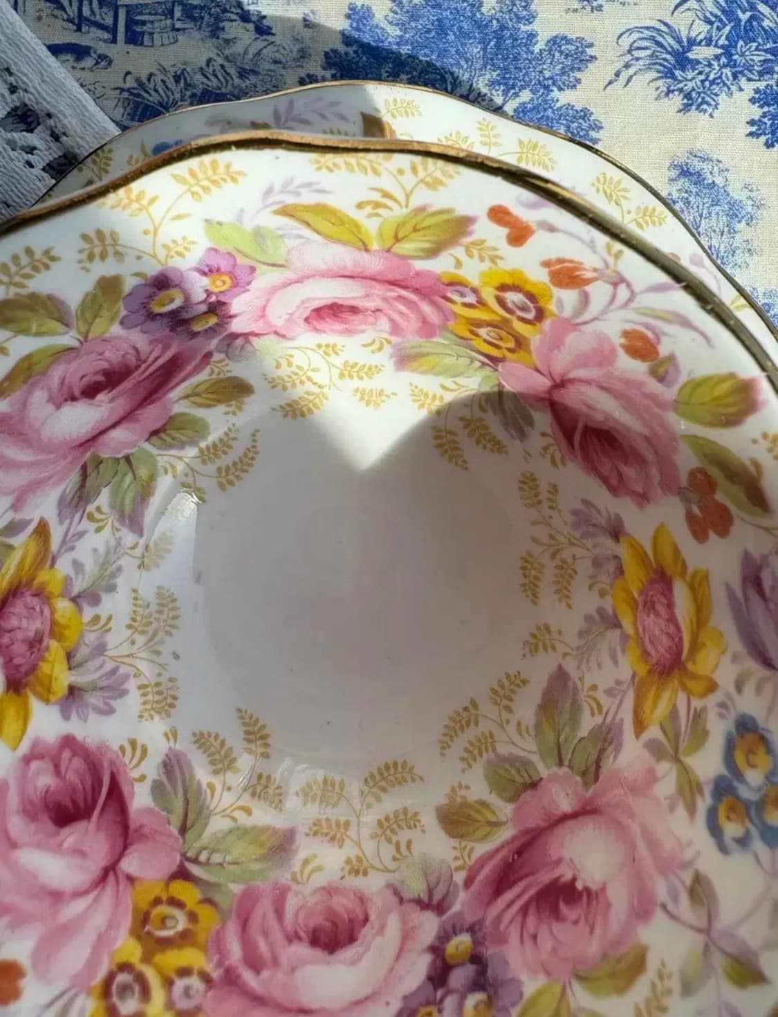 1940s 영국 빈티지 로얄알버트 세레나 에이본 쉐입 티잔 듀오 상품이미지7