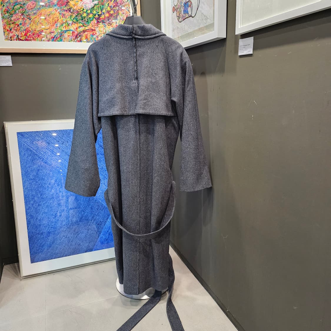  마리아노 20aw 헤링본 벨티드 코트 상품이미지3