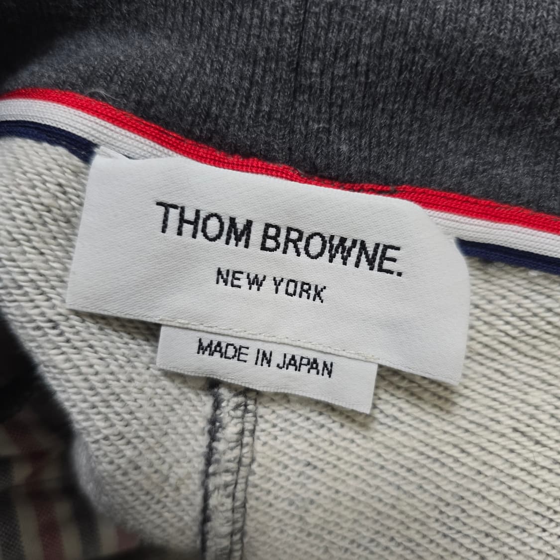 톰브라운 트레이닝 팬츠 바지 2사이즈 판매 상품이미지3